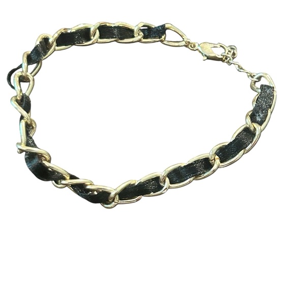 Gold and Black Chain Bracelet - Picture 1 of 2